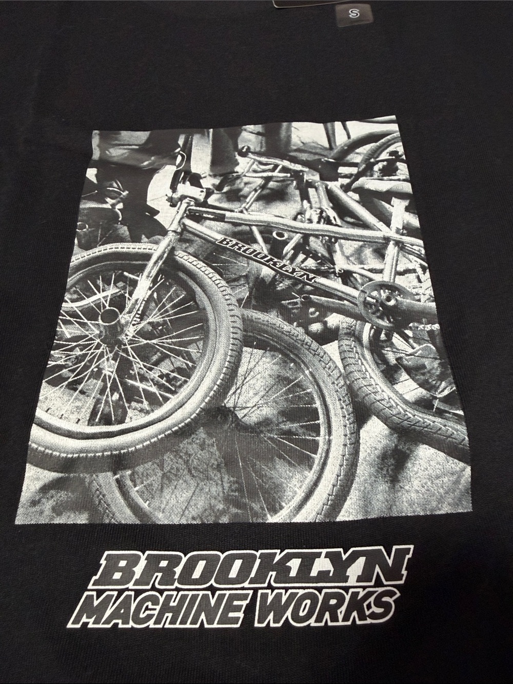 Uniqlo Graphic Crew Neck T-Shirt Brooklyn Machine Works Print XS, S NWT
